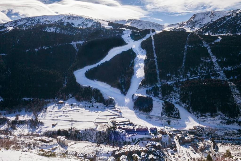 אל טארטר Bombonera Romantica Con Vistas A Grandvalira מראה חיצוני תמונה